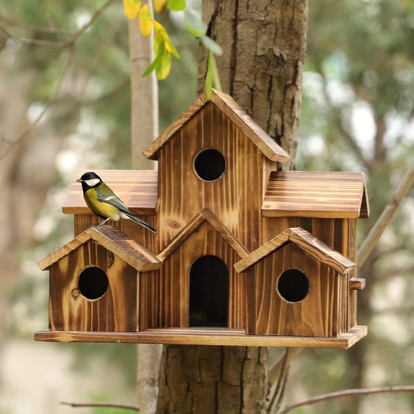 Birdhouse with 6 Entrance Holes and Hemp Rope for Garden Birds