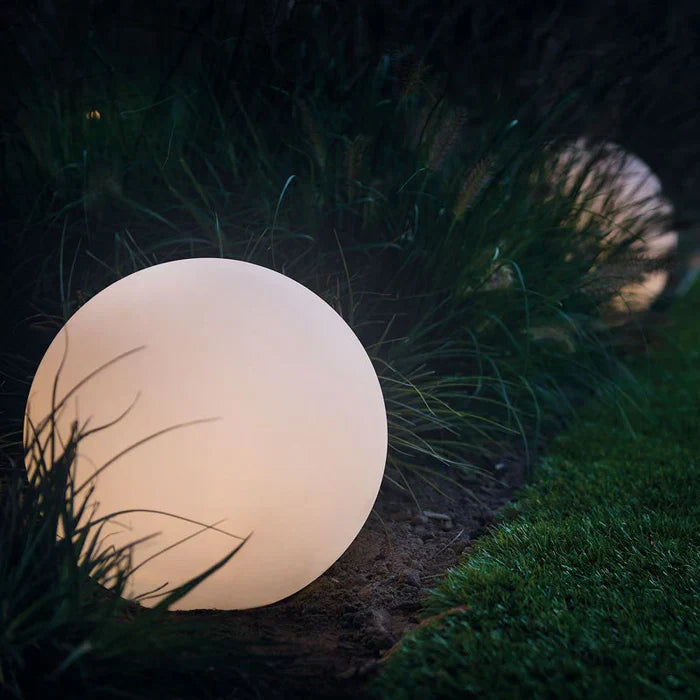 Spherical LED Garden Light with Remote Control - 16 Colors