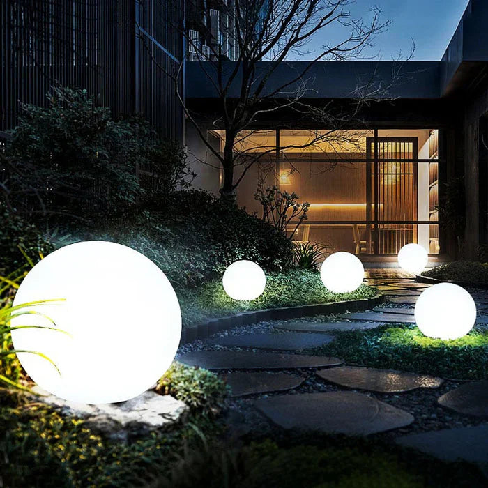 Spherical LED Garden Light with Remote Control - 16 Colors