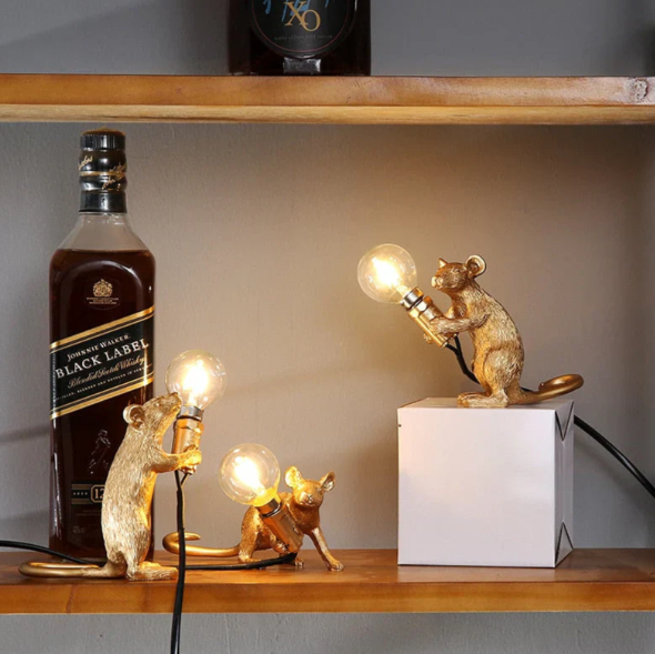 Playful Mouse Table Lamp with Cozy Warm Light