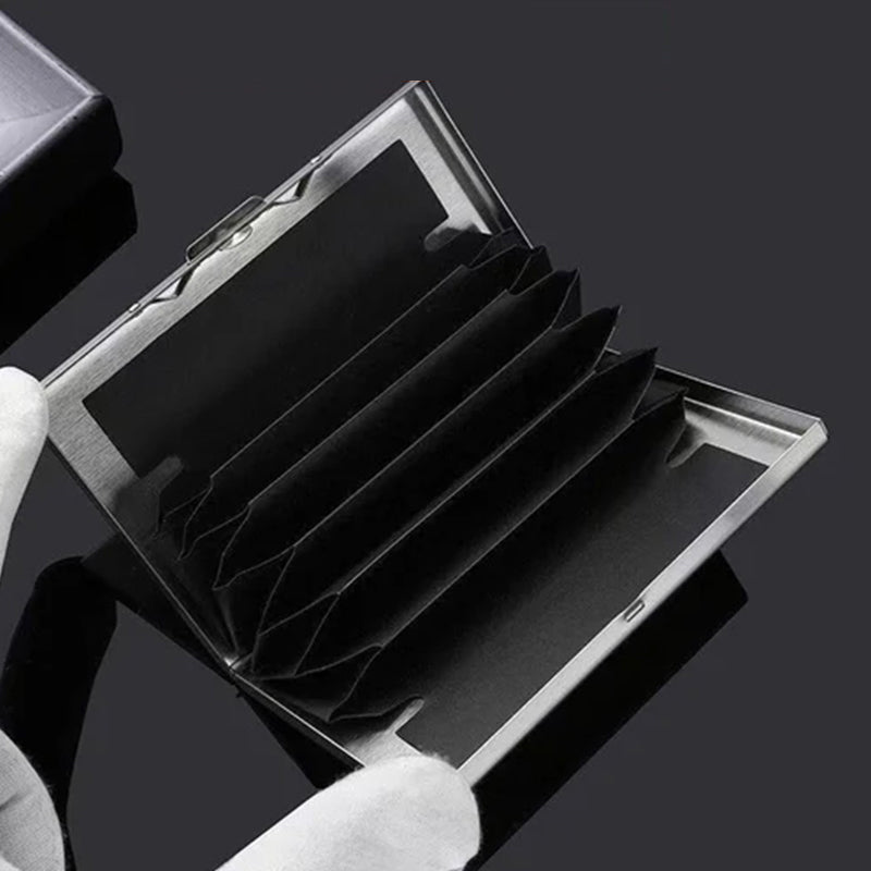 Metal RFID Card Holder for 6 Cards with Bayonet Lock