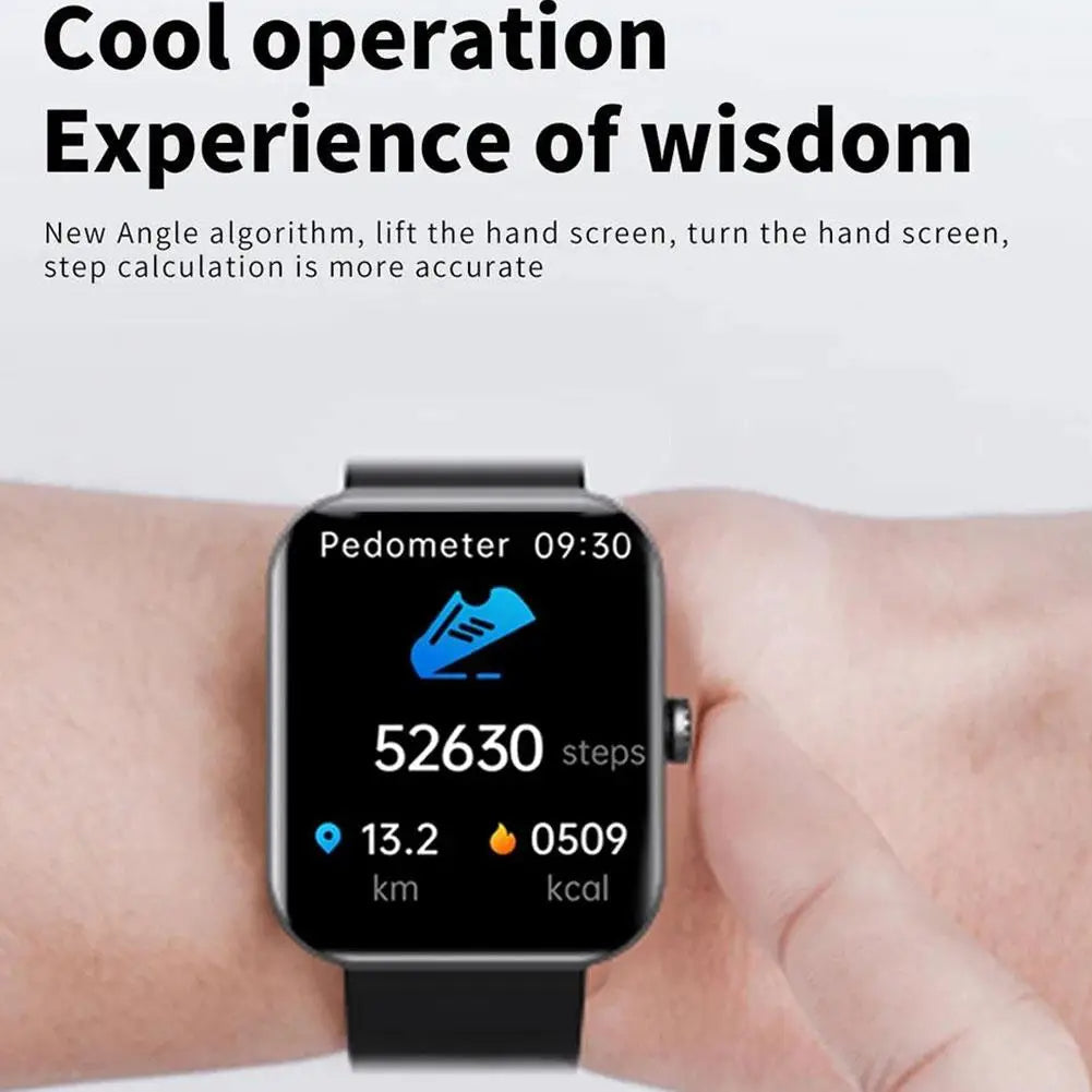 Smartwatch with HD Display and Customizable Features
