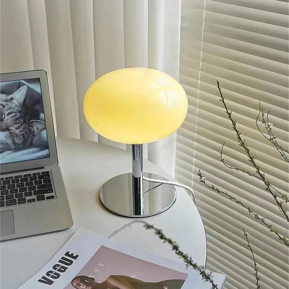 Dimmable LED Table Lamp with Modern Round Design