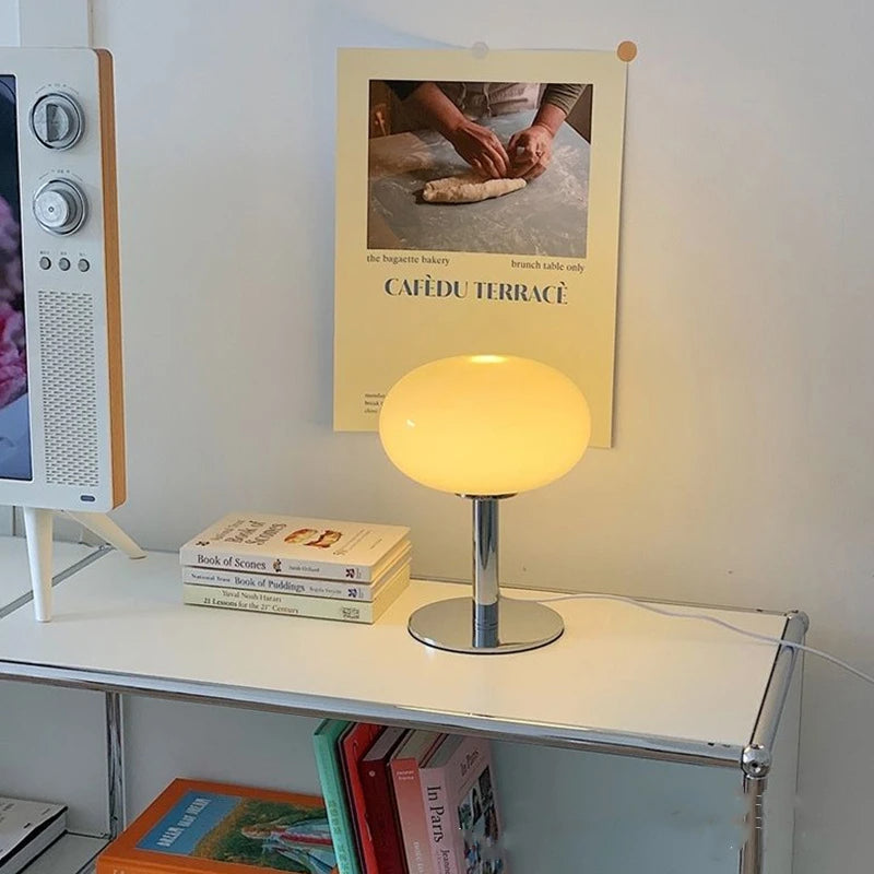 Dimmable LED Table Lamp with Modern Round Design