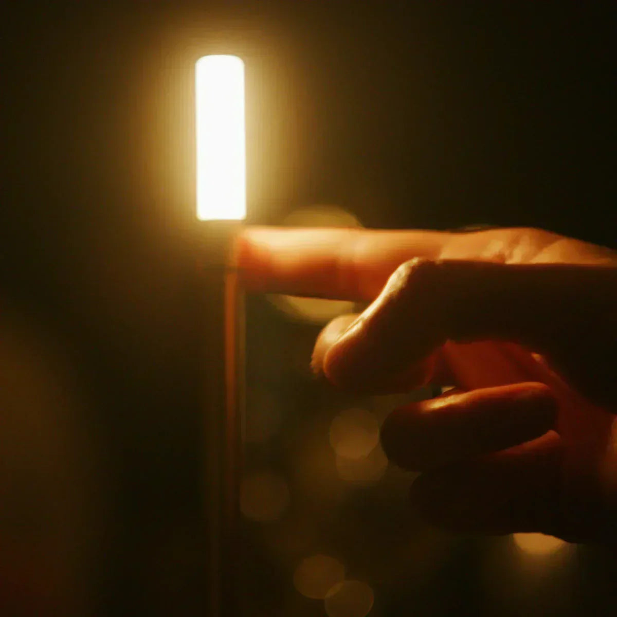 Rechargeable Dimming Table Lamp with Warm Light