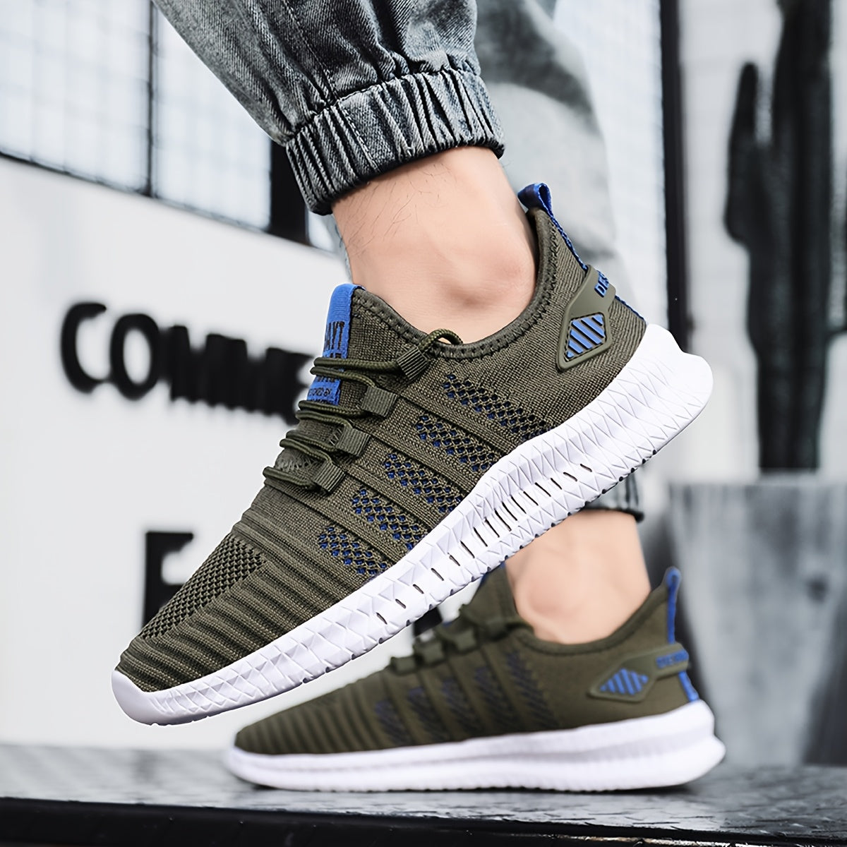 Lightweight Breathable Sports Shoes for Men