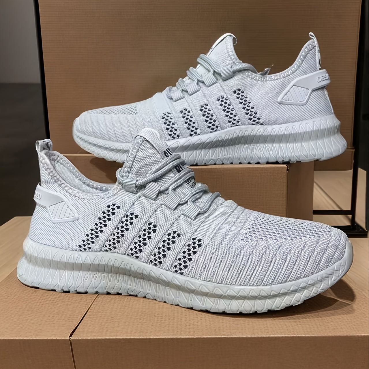 Lightweight Breathable Sports Shoes for Men