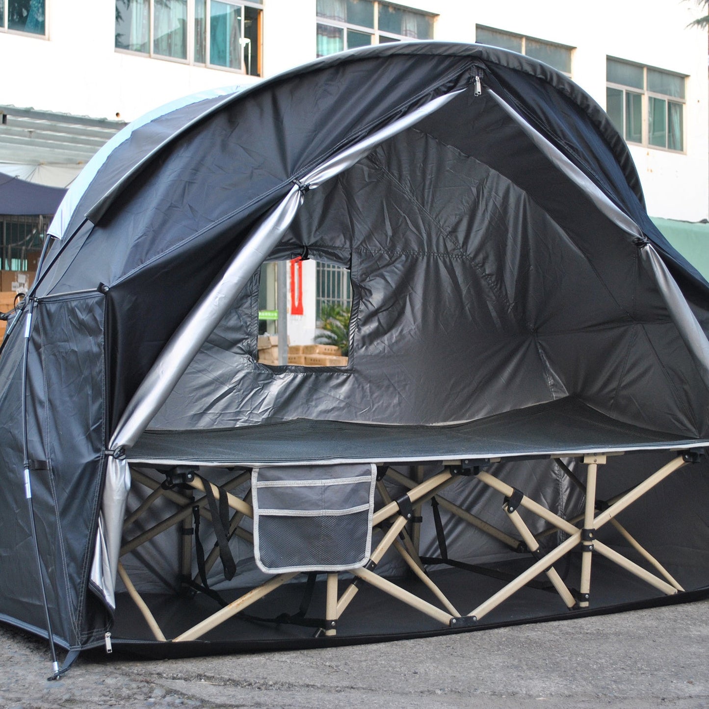 Compact Spring Tent with Quick Zip Setup