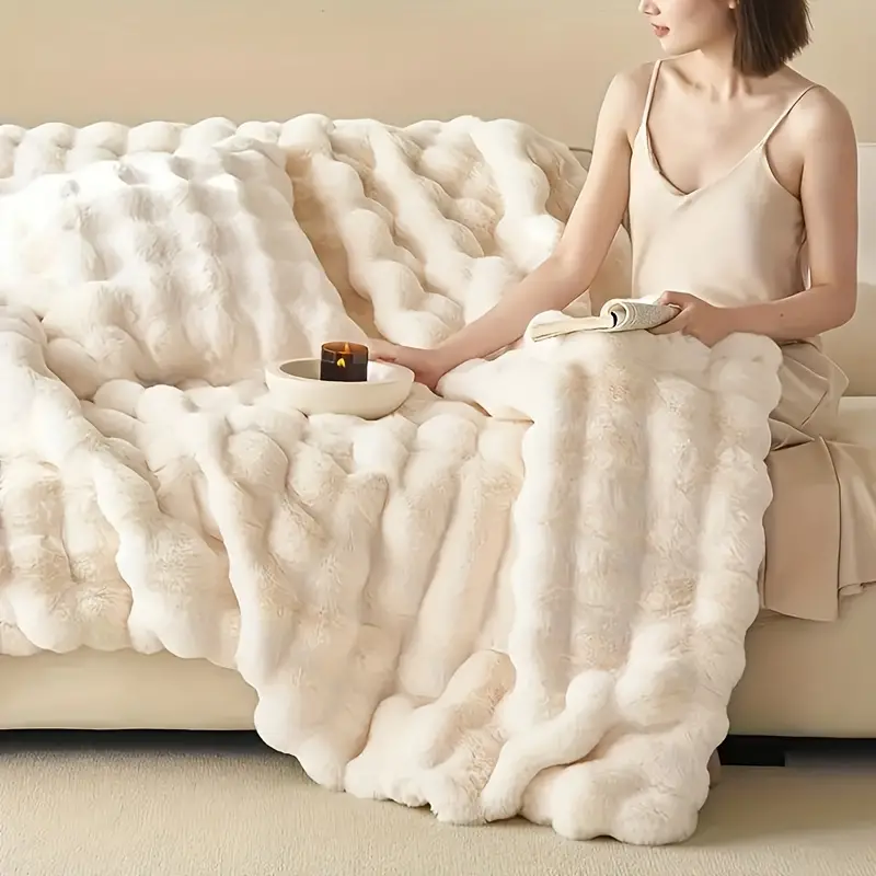 Soft Elegant Blanket for Ultimate Comfort and Relaxation