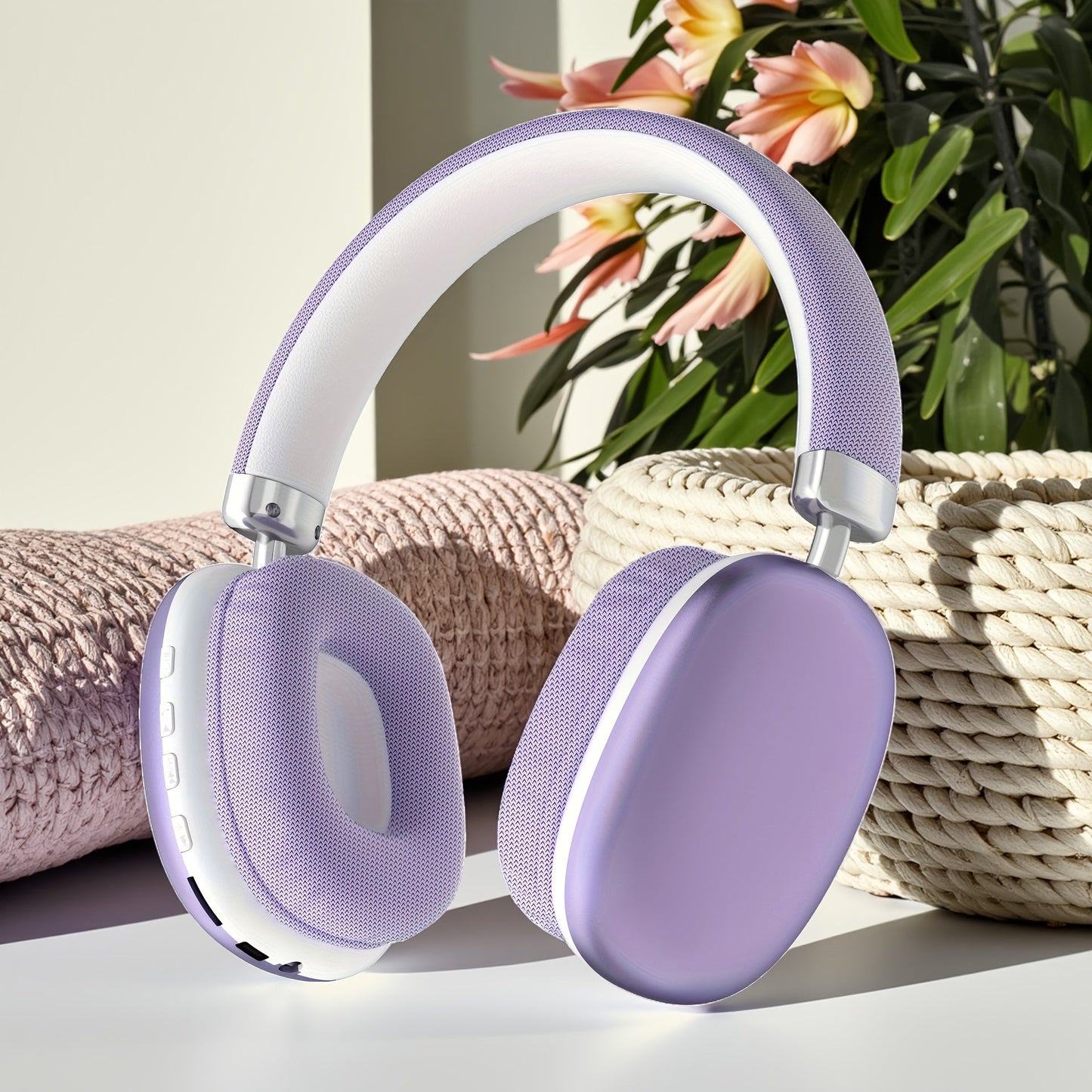 Wireless Closed-Back Headphones with Sound Isolation and USB-C Charging