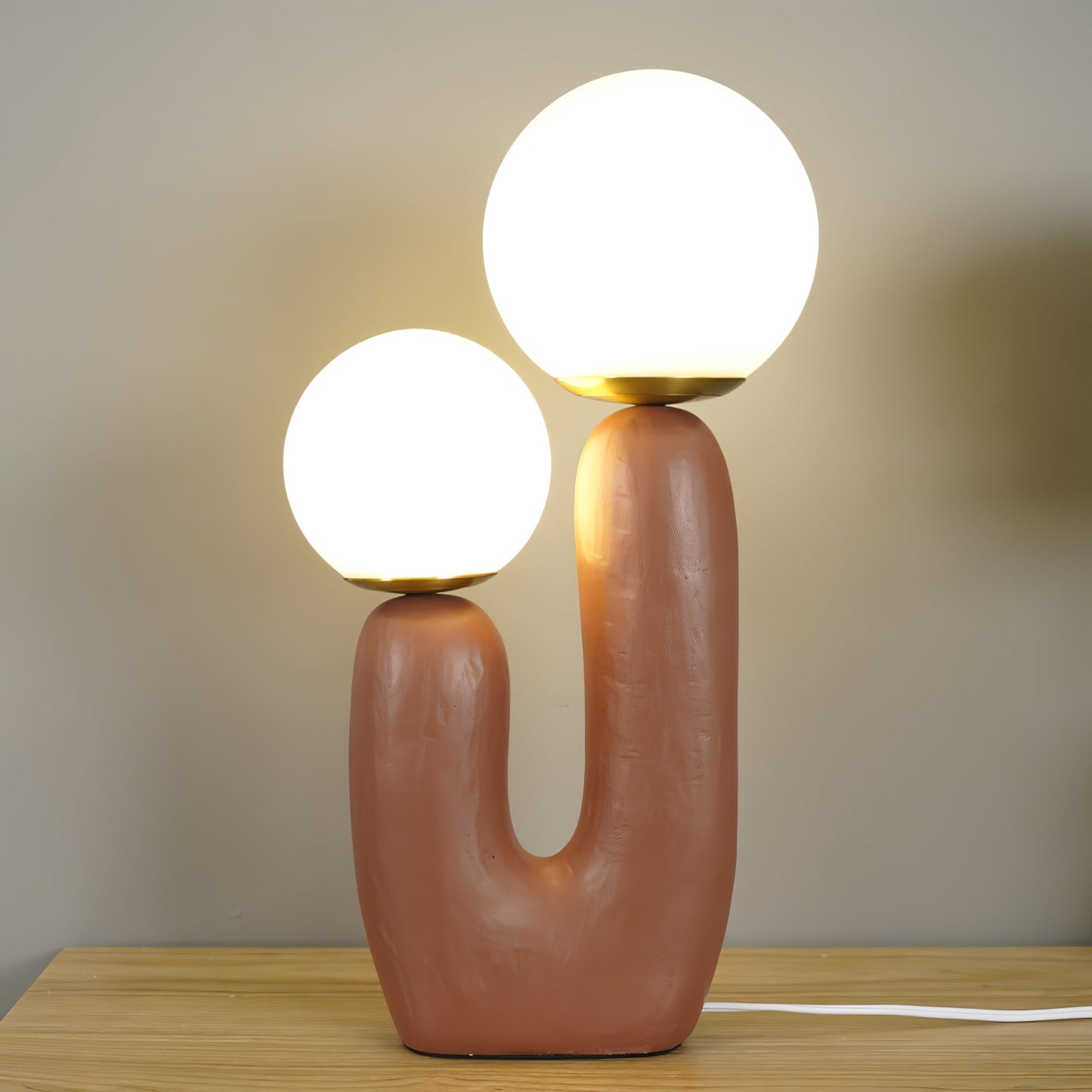 Contemporary Resin and Glass Table Lamp with Natural Accent