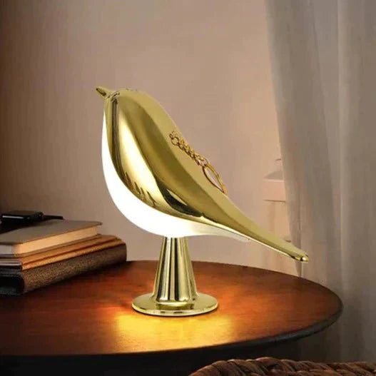 Wireless Rechargeable Bird-Inspired Table Lamp