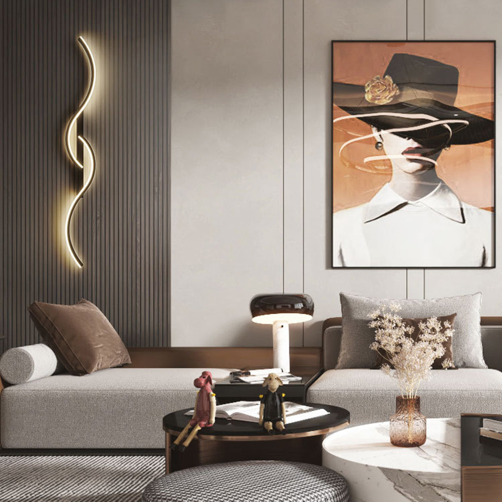 S-shaped Warm White Wall Lamp
