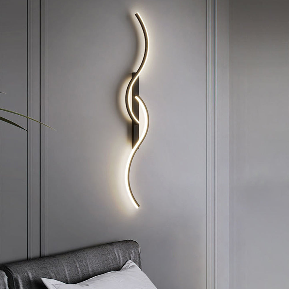 S-shaped Warm White Wall Lamp