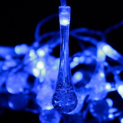 Solar-Powered LED String Lights with 8 Lighting Modes