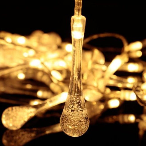 Solar-Powered LED String Lights with 8 Lighting Modes