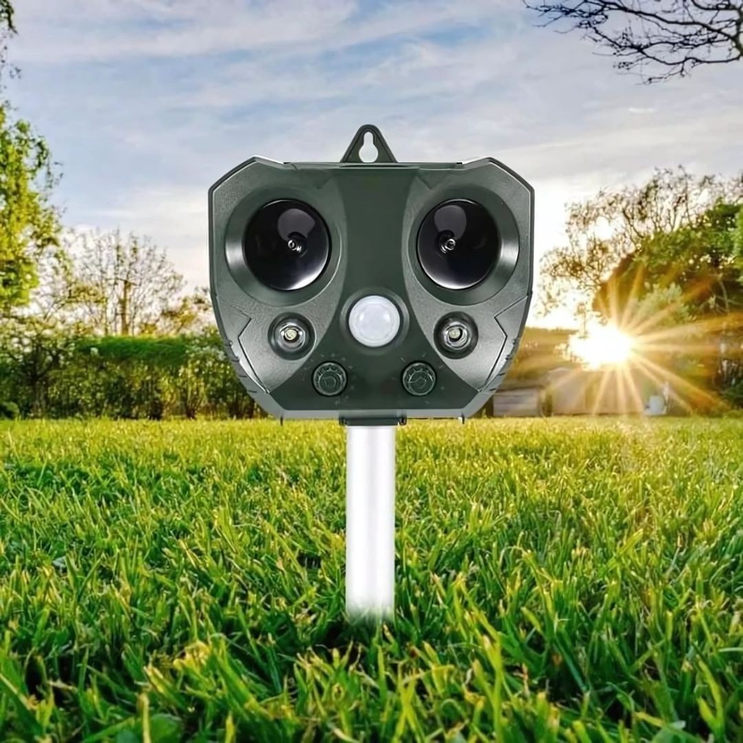 Ultrasonic Solar Bird and Pest Repeller with Motion Sensor