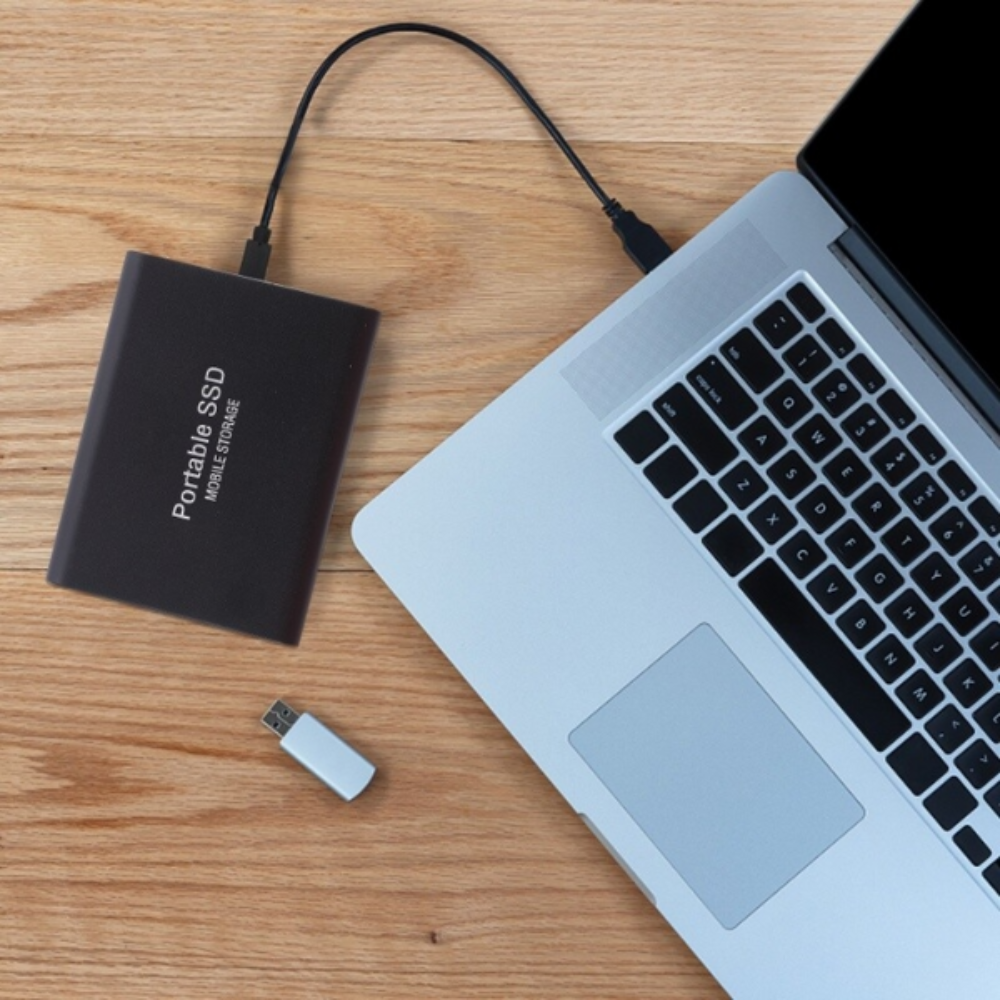 Portable 1TB External SSD with 1050 MB/s Speed