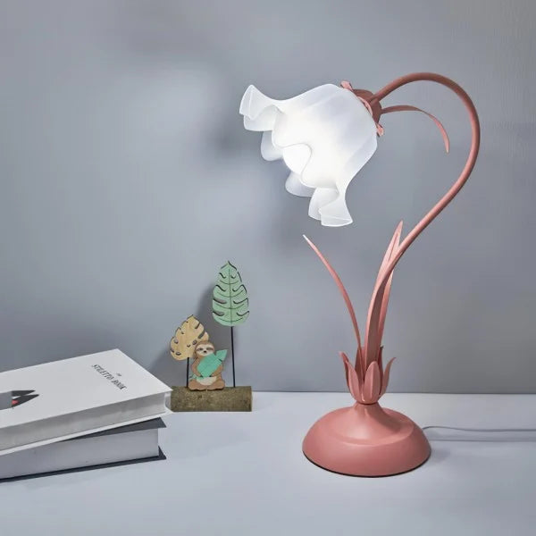 Vintage Adjustable Floral Table Lamp