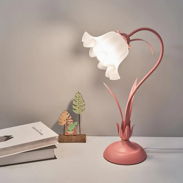 Vintage Adjustable Floral Table Lamp