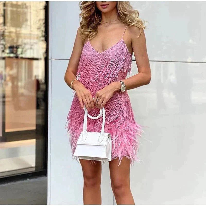 Elegant Cocktail Dress with Flattering Fit and Glamorous Details