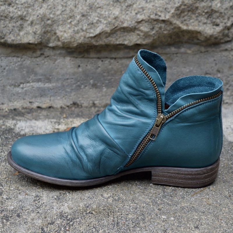 Classic Comfort Boots with Elegant Zip Closure