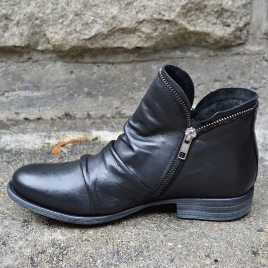 Classic Comfort Boots with Elegant Zip Closure
