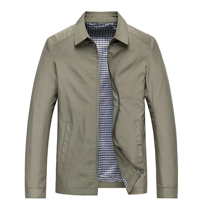 Lightweight Classic Fit Men's Jacket with Practical Pockets