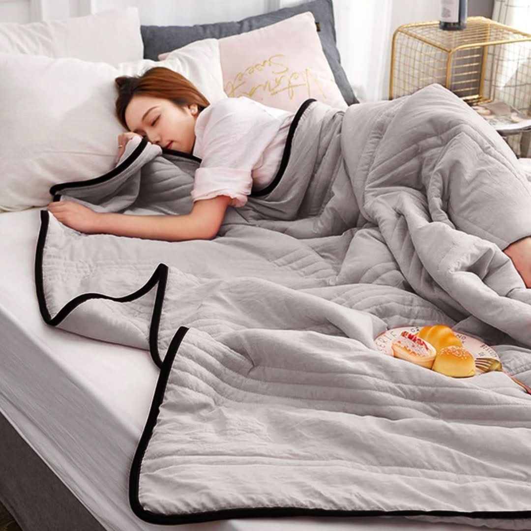 Cooling Blanket for Hot Summer Nights - Lightweight Airy Fabric