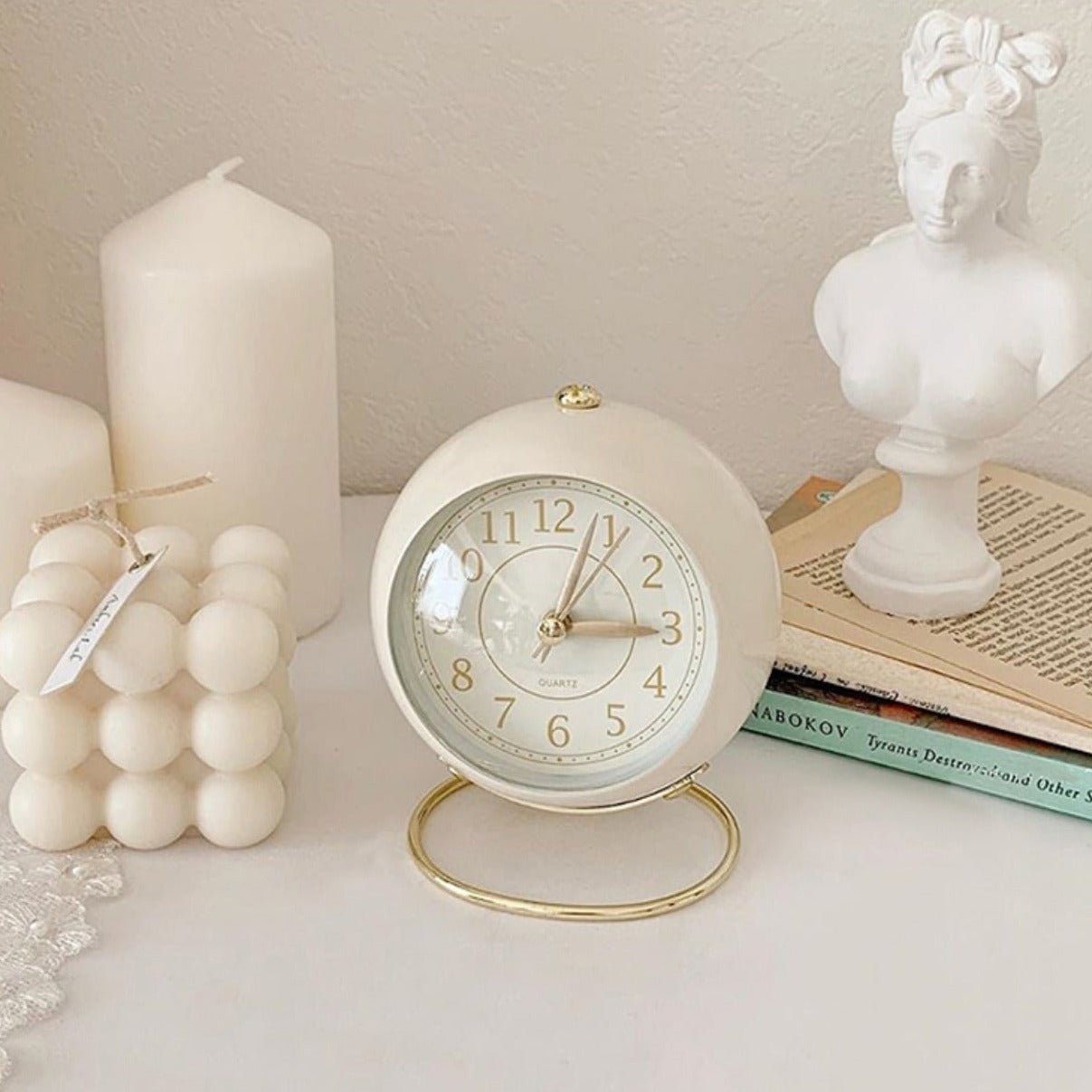 Vintage Round Analog Desk Clock