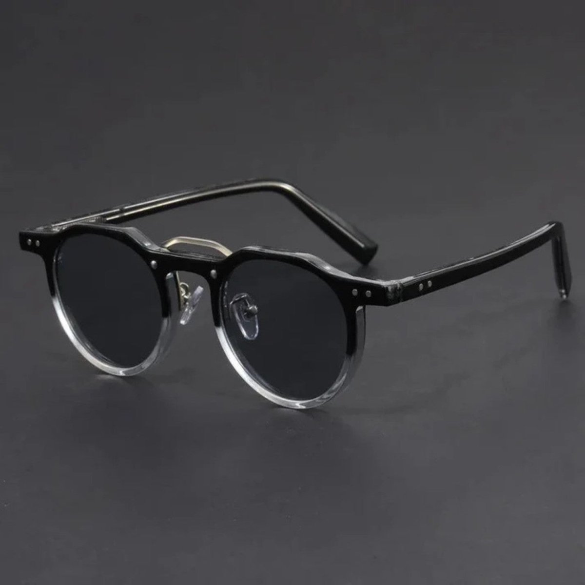 Vintage Round Frame Sunglasses with UV400 Protection