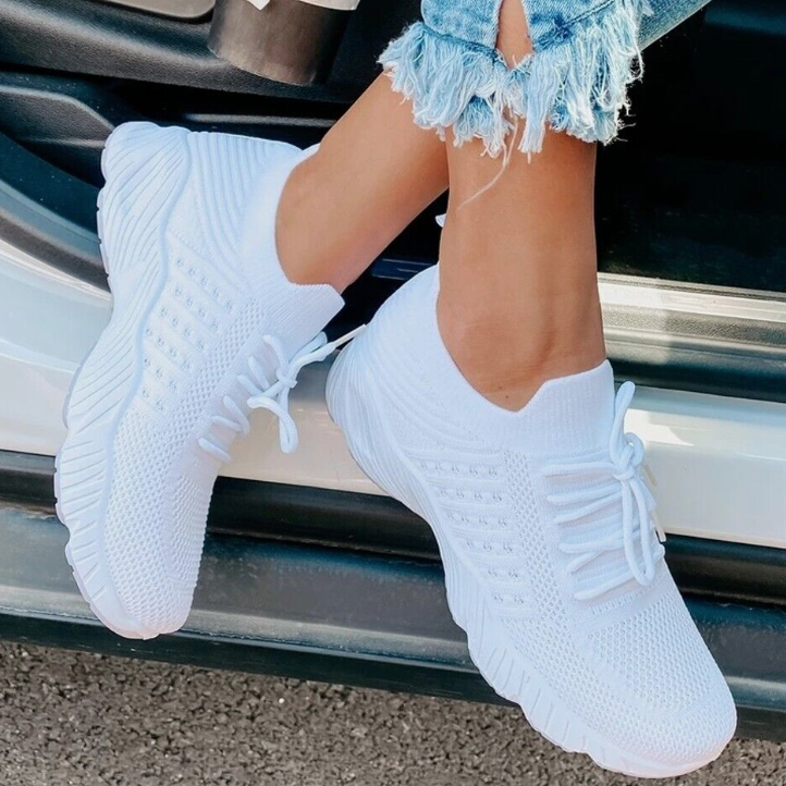 Orthopedic Sneakers for Women with Flexible Sole and Breathable Design