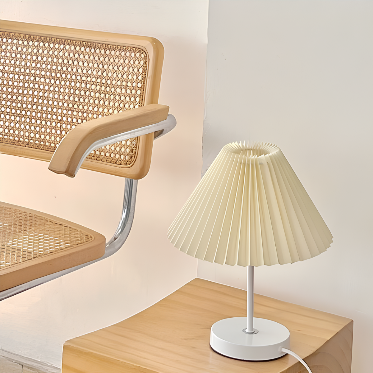 Dimmable Pleated Fabric Table Lamp with Iron Base