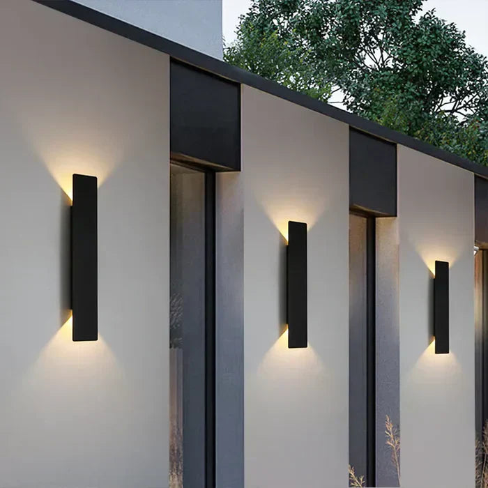 Weatherproof Aluminum Outdoor Wall Lamp