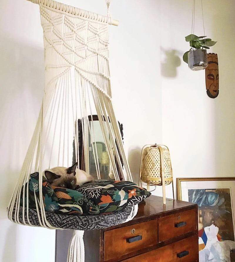 Handcrafted Macrame Cat Bed in White Cotton Rope