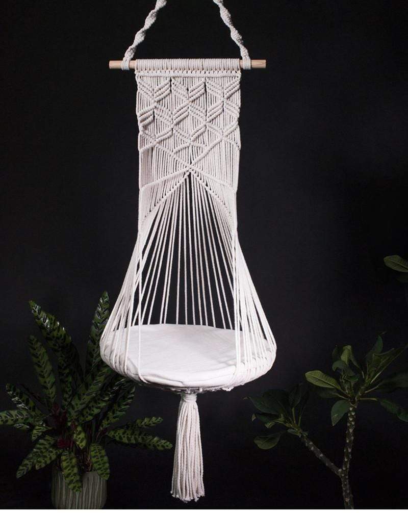 Handcrafted Macrame Cat Bed in White Cotton Rope