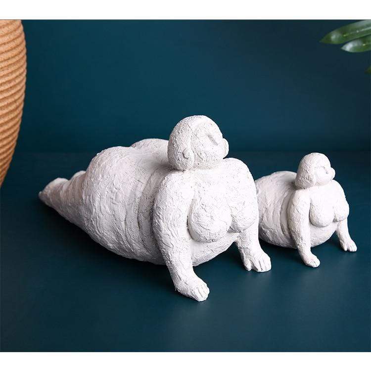 Resin Female Figure Statue for Home Decor