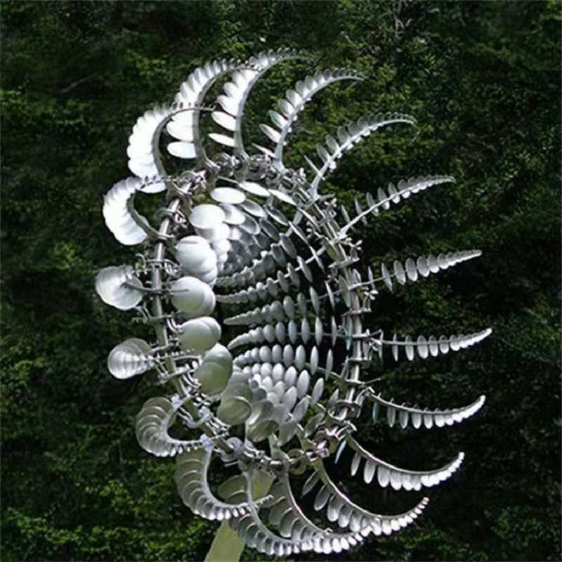 Kinetic Metal Wind Spinner Garden Decoration