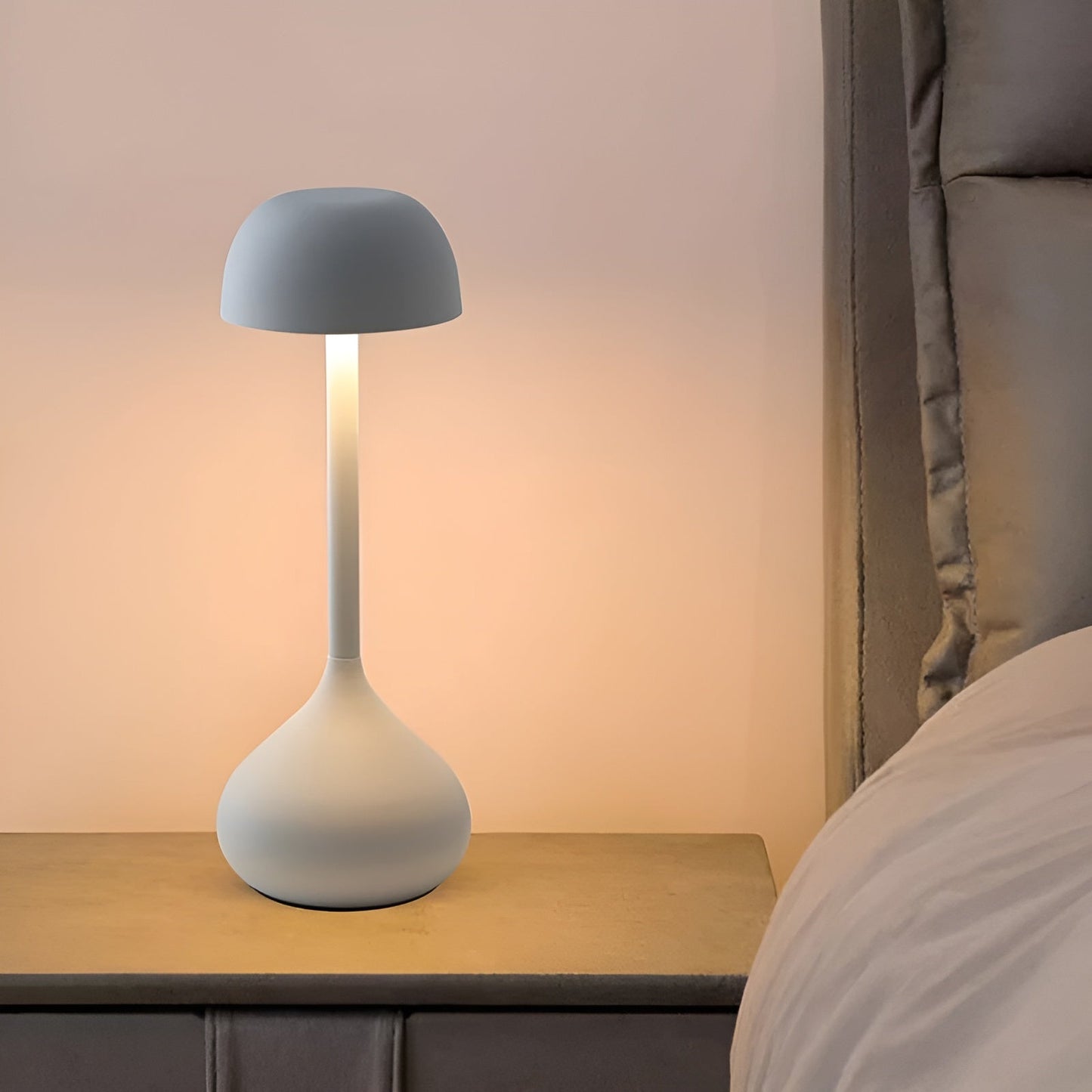 Wireless Dimmable Mushroom Table Lamp