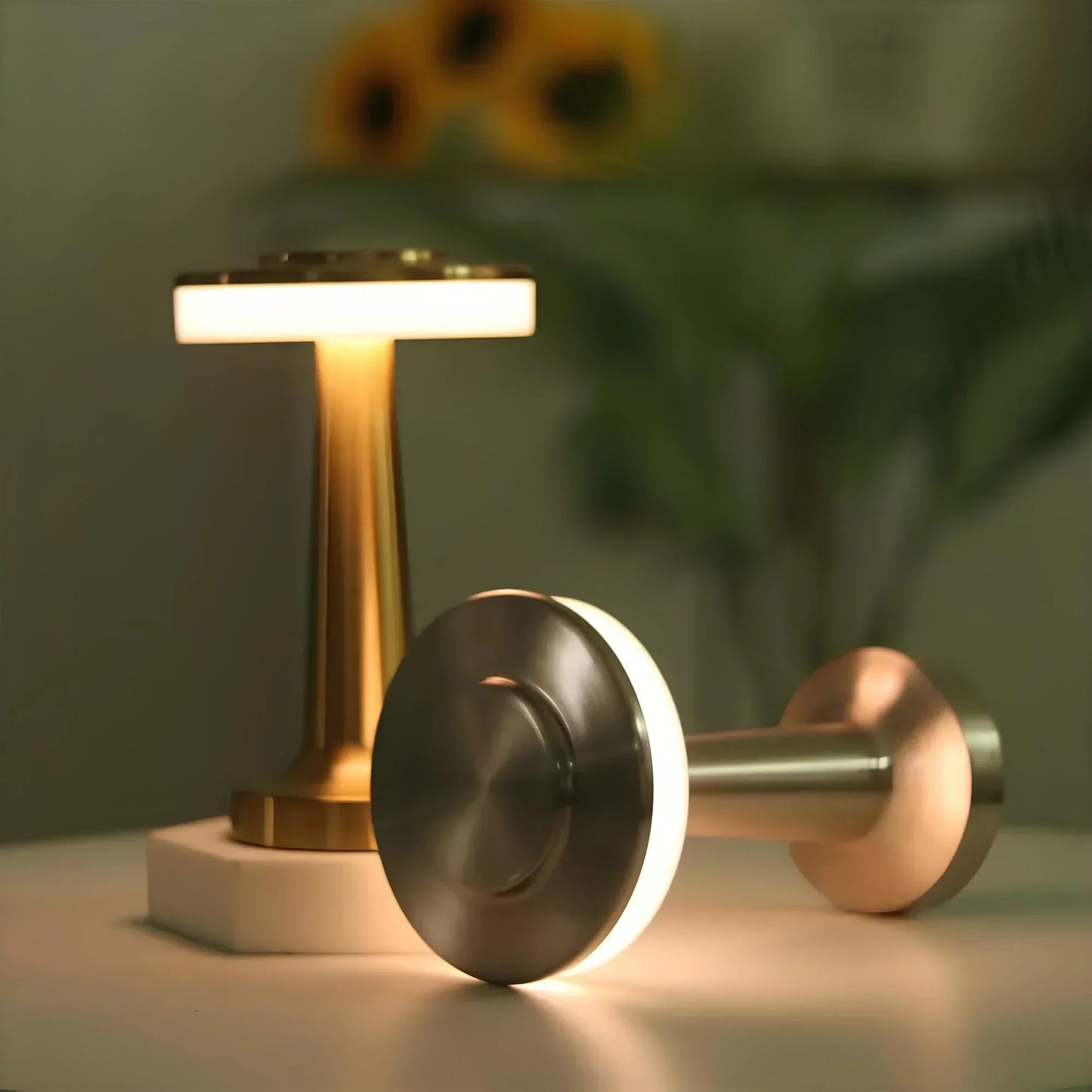Wireless Retro Dimmable Table Lamp in Metallic Finish