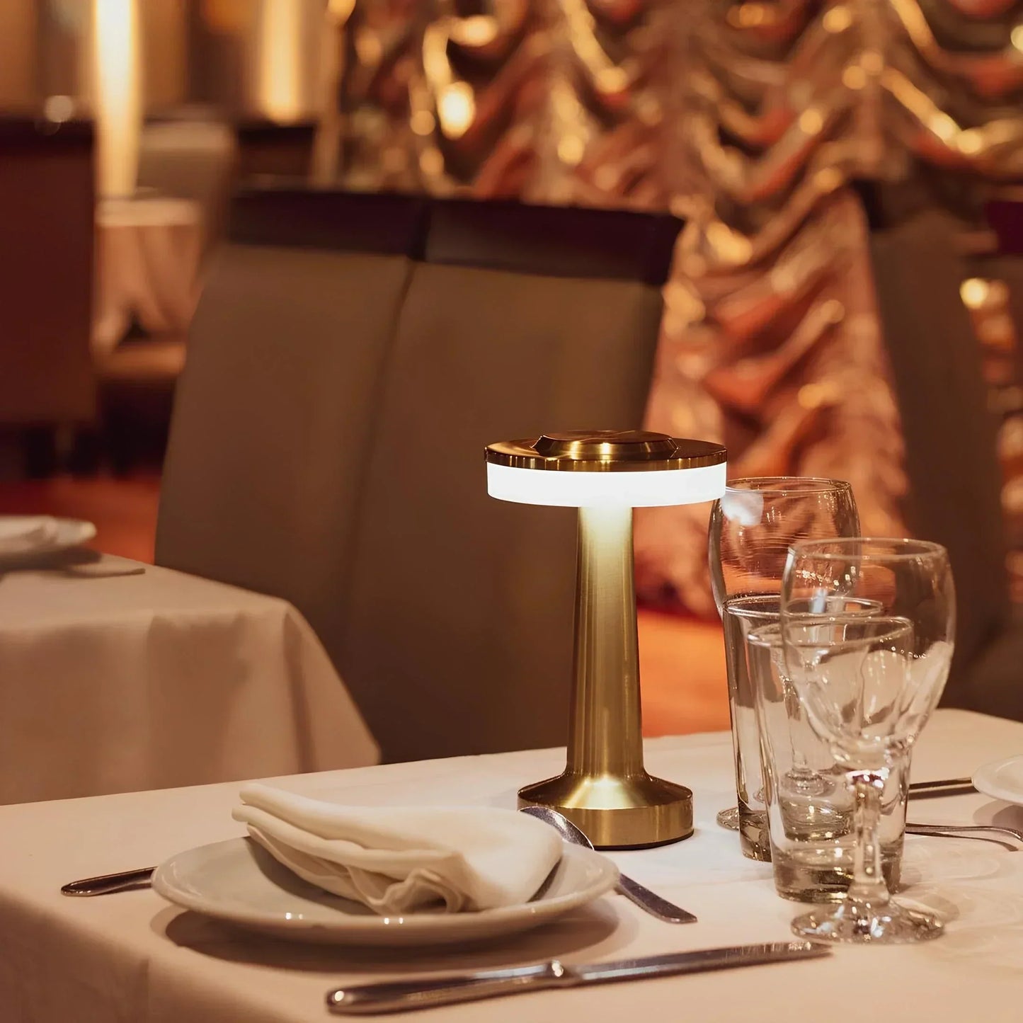 Wireless Retro Dimmable Table Lamp in Metallic Finish