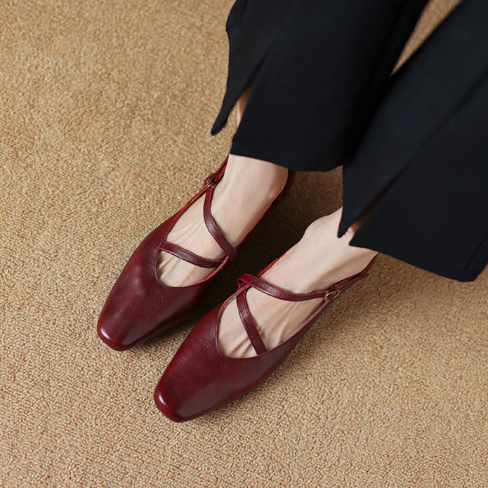 Tapered Heel Women's Pumps with Cushioned Interior