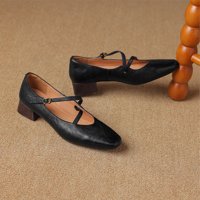 Tapered Heel Women's Pumps with Cushioned Interior