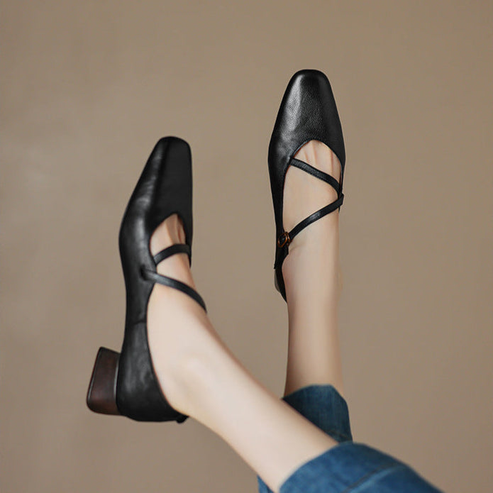 Tapered Heel Women's Pumps with Cushioned Interior