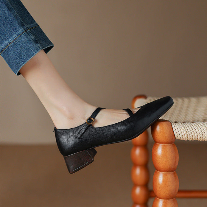 Tapered Heel Women's Pumps with Cushioned Interior