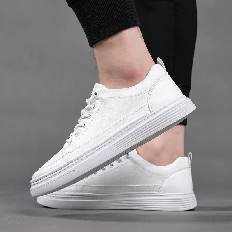 Men's Lightweight Casual Sneakers with Ridged Sole