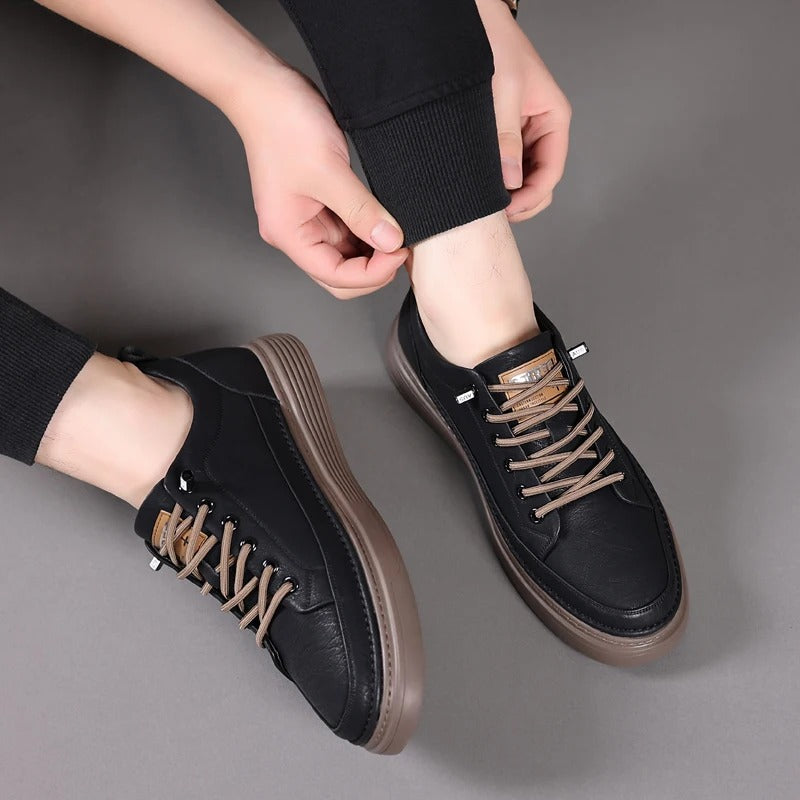 Men's Lightweight Casual Sneakers with Ridged Sole