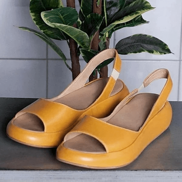 Breathable Women's Casual Summer Sandals in Vibrant Colors
