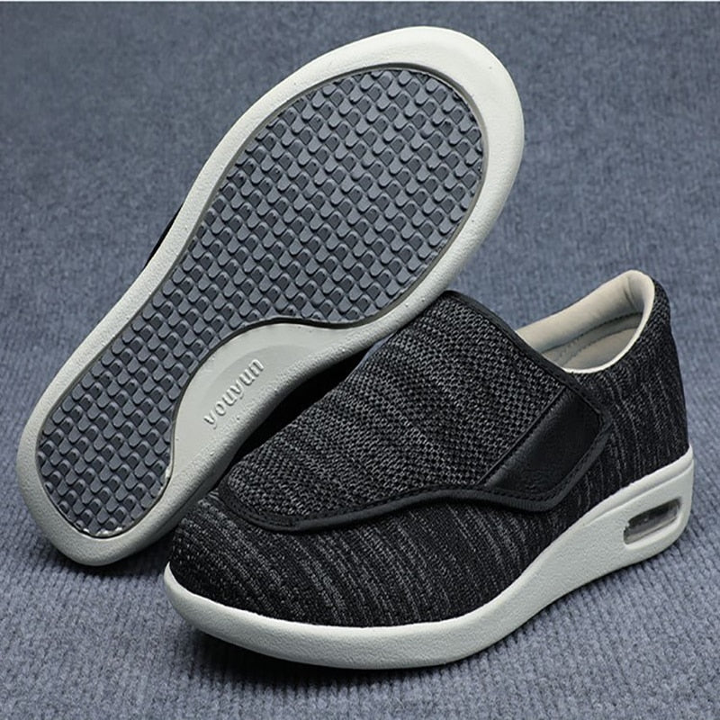 Women's Stretch Wide Comfort Shoes with Adjustable Closure