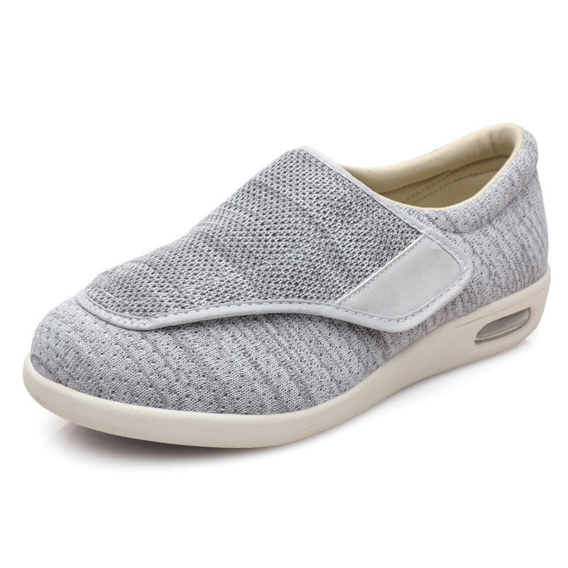 Women's Stretch Wide Comfort Shoes with Adjustable Closure